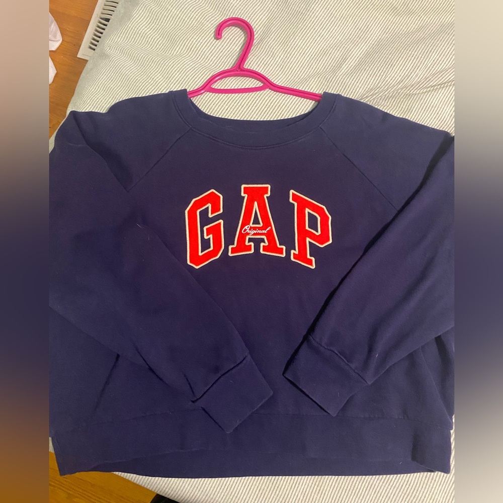 Gap navy blue oversized crew neck, size large
